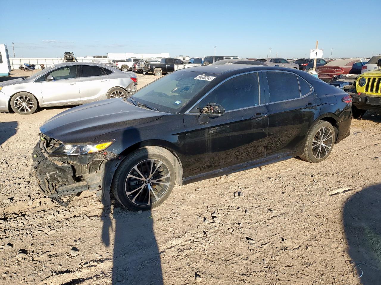 2019 TOYOTA CAMRY