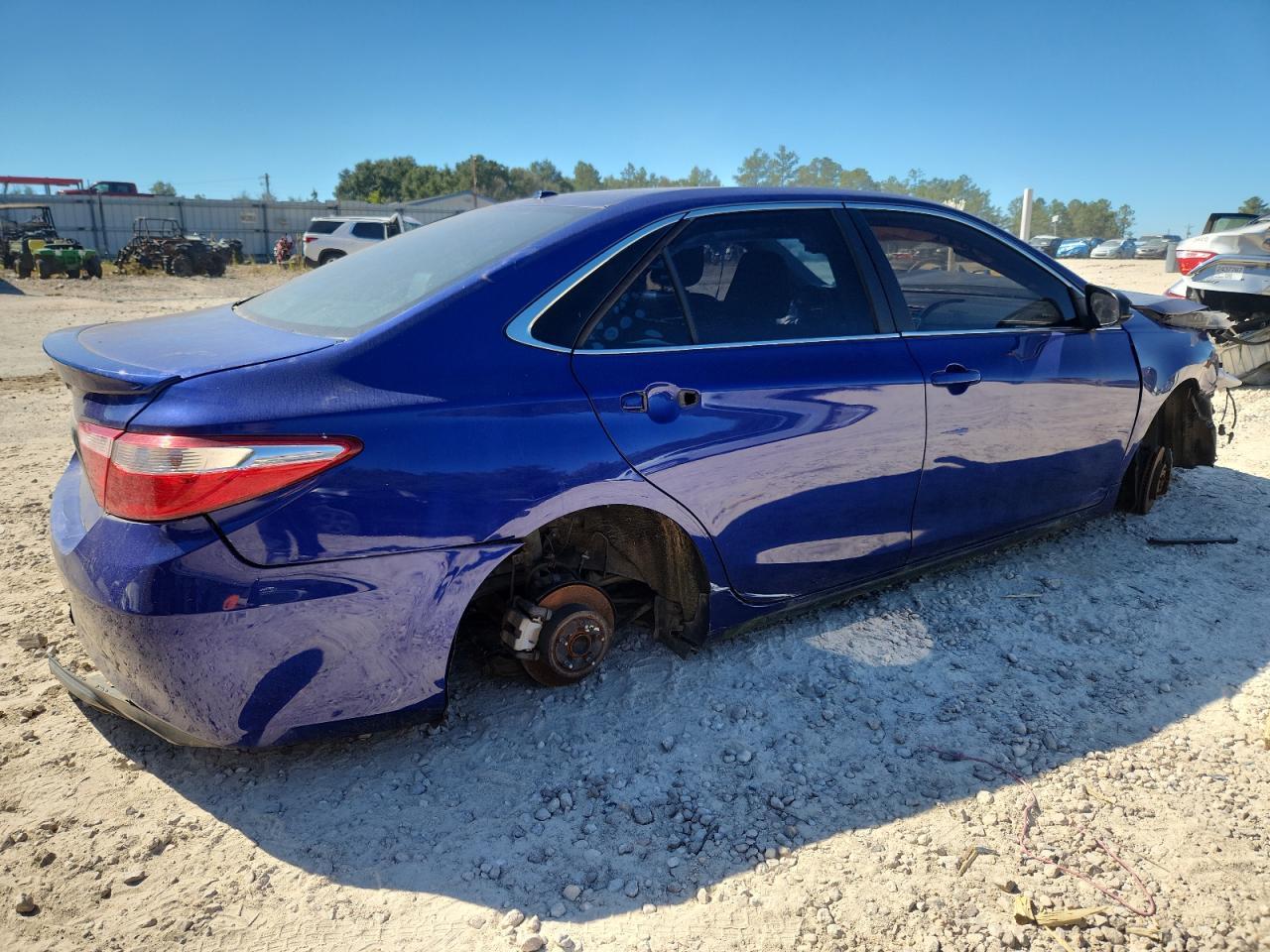 2016 TOYOTA CAMRY
