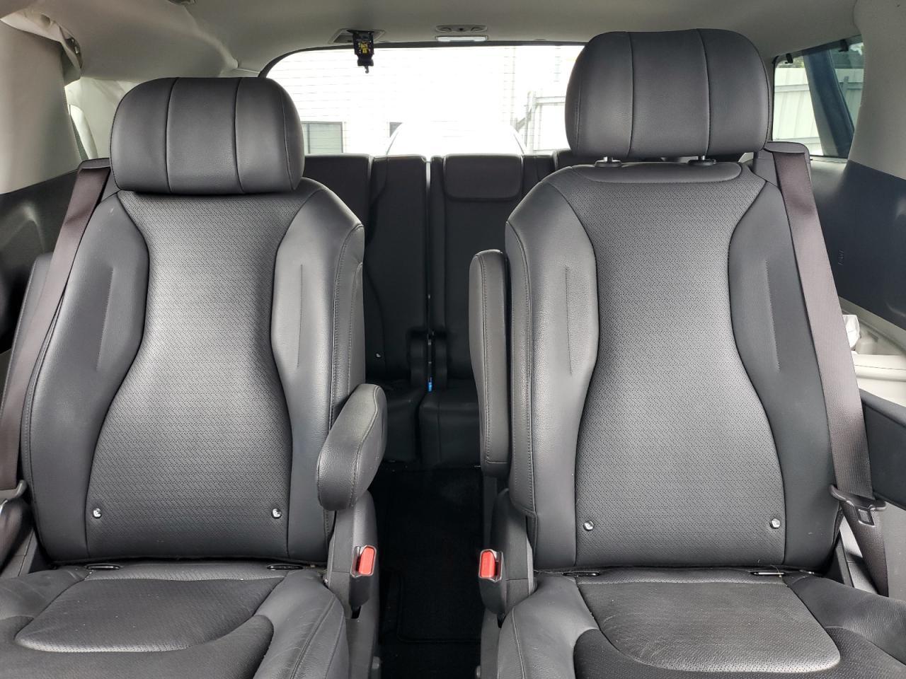 2024 KIA Carnival