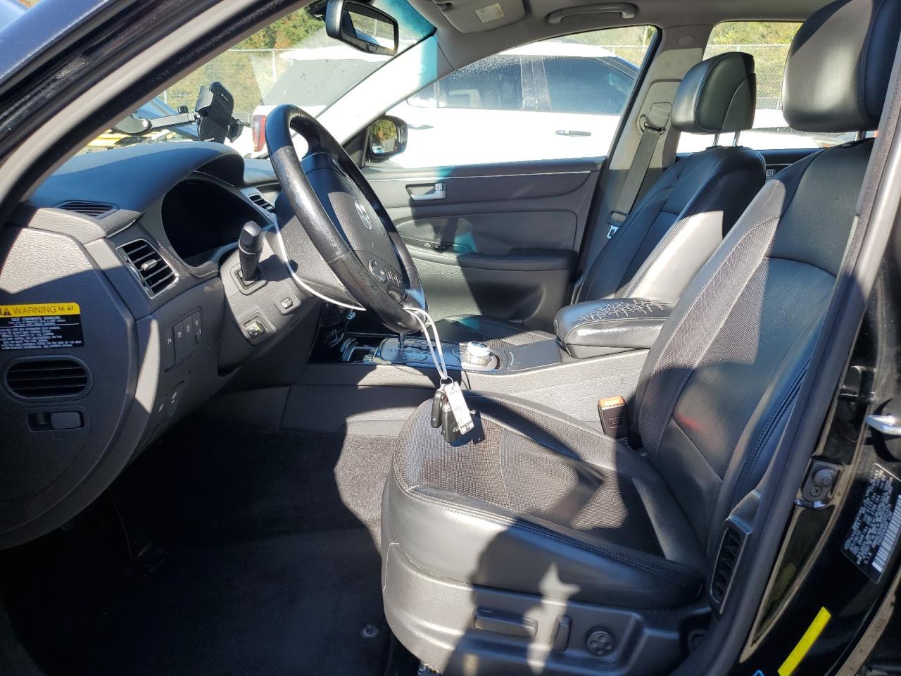 2014 HYUNDAI GENESIS