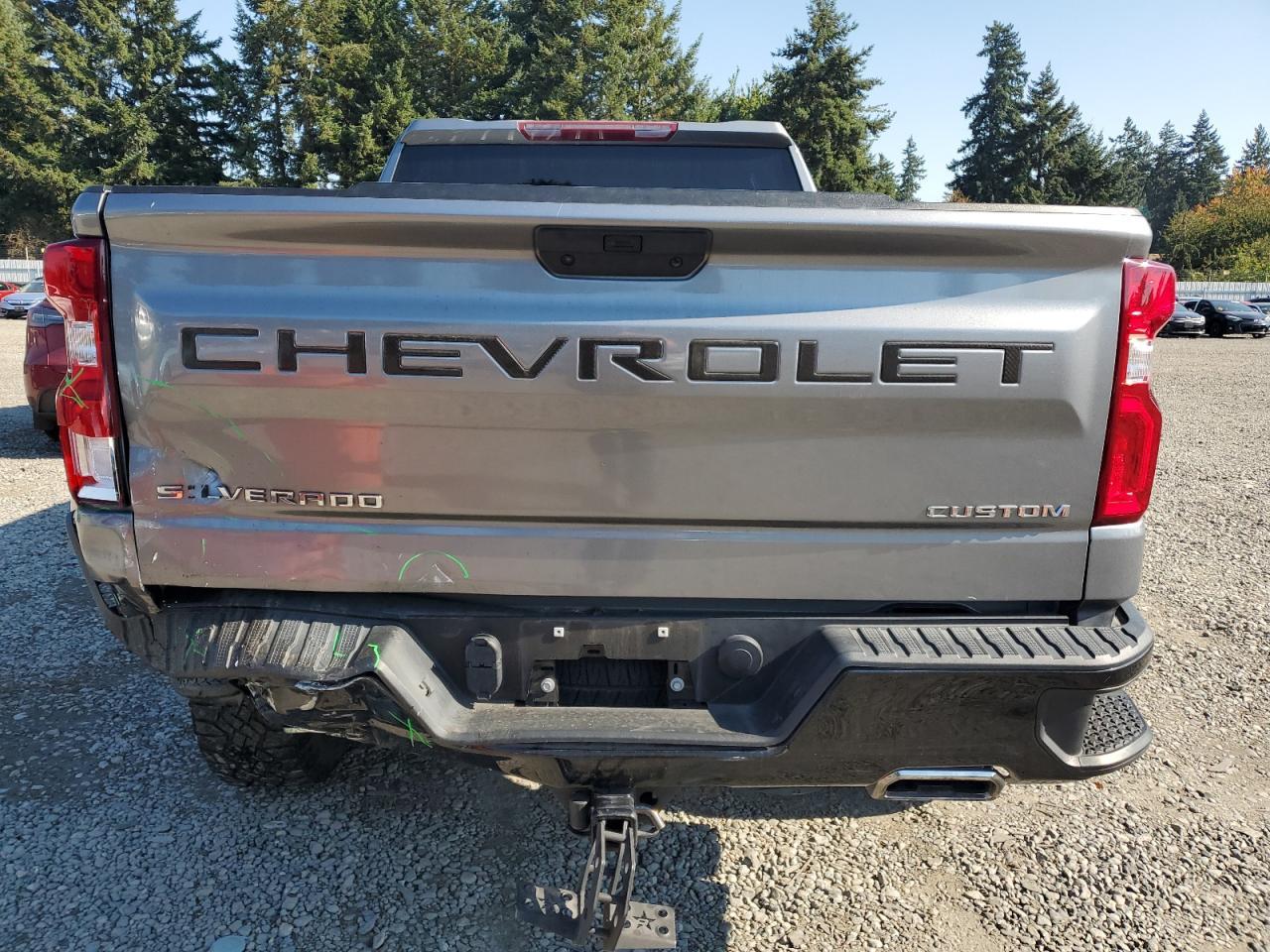2021 CHEVROLET Silverado