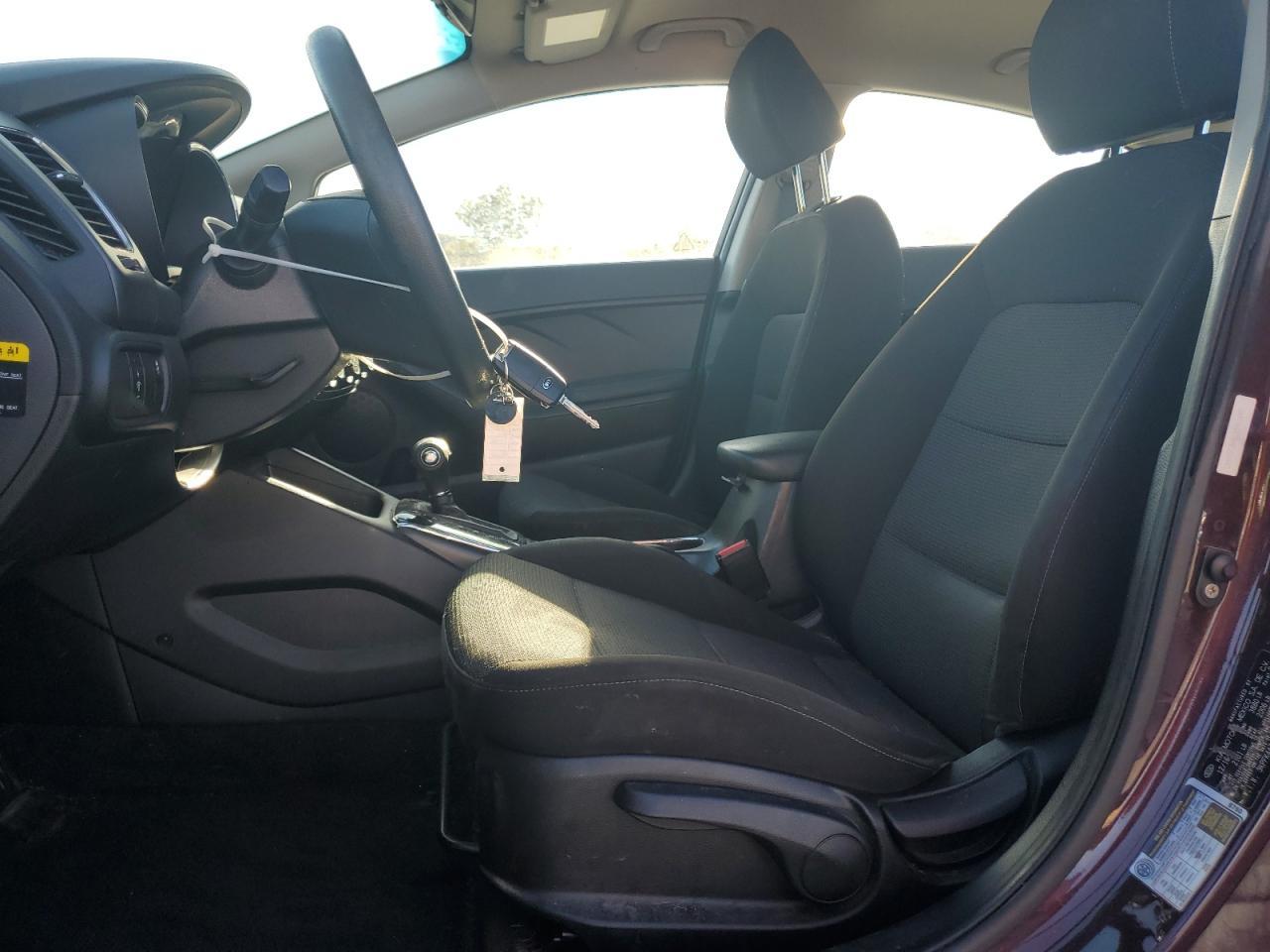 2017 KIA FORTE