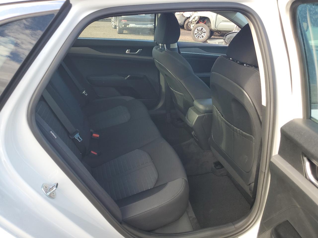 2025 KIA K5