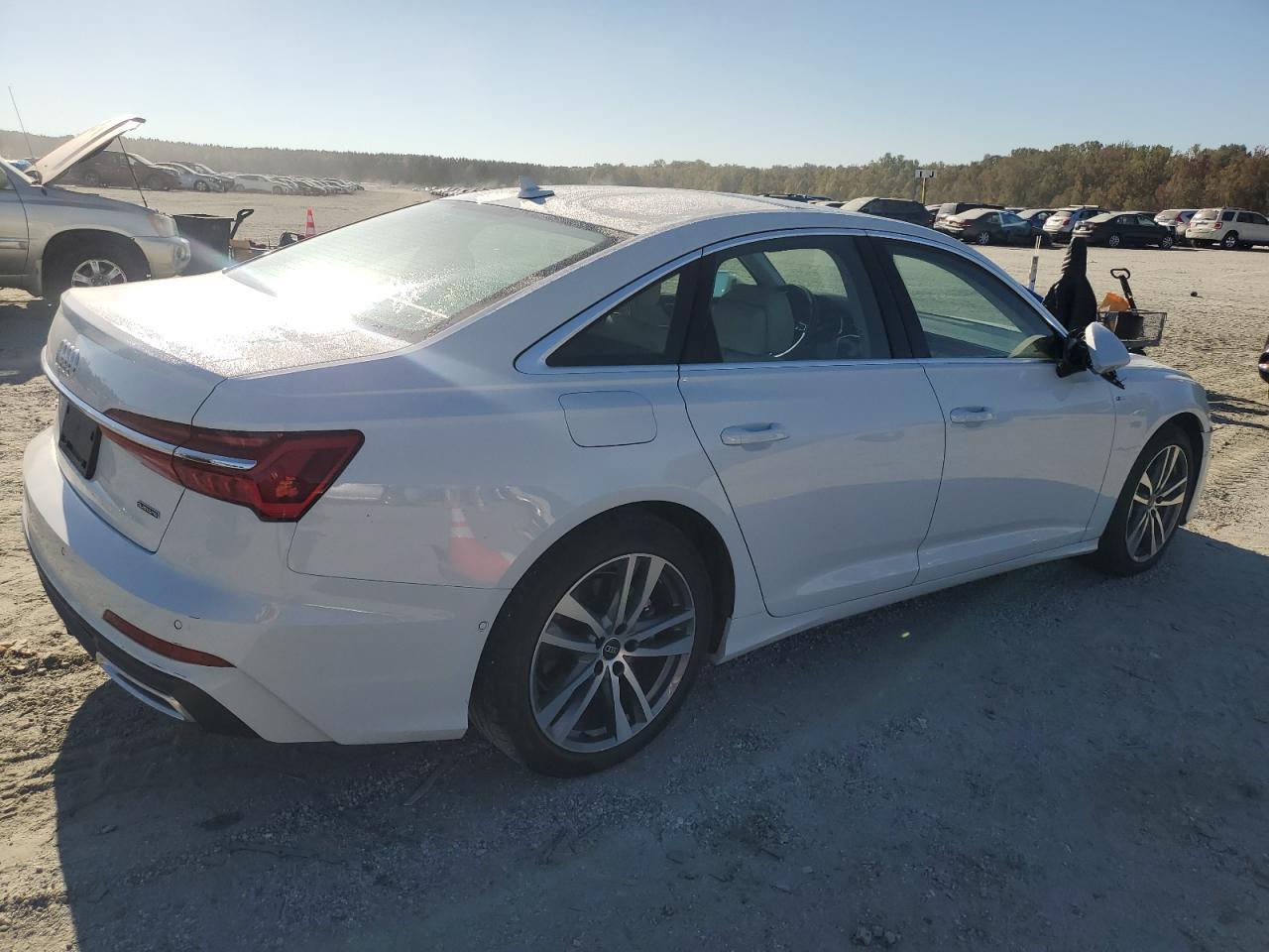 2021 AUDI A6