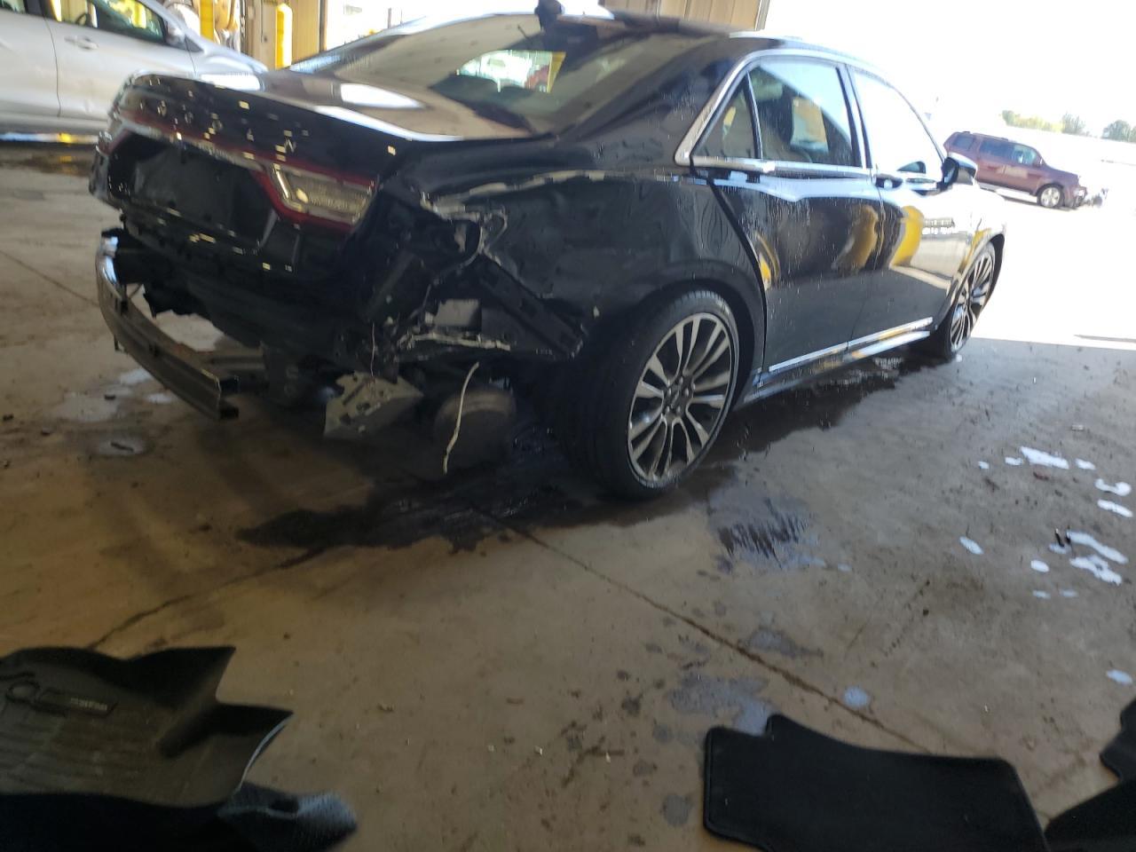 2018 LINCOLN Continental