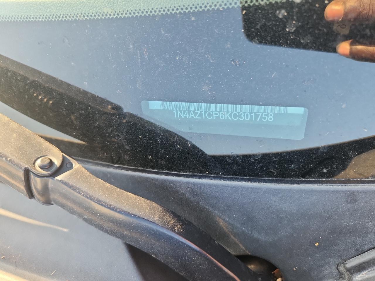 2019 NISSAN LEAF