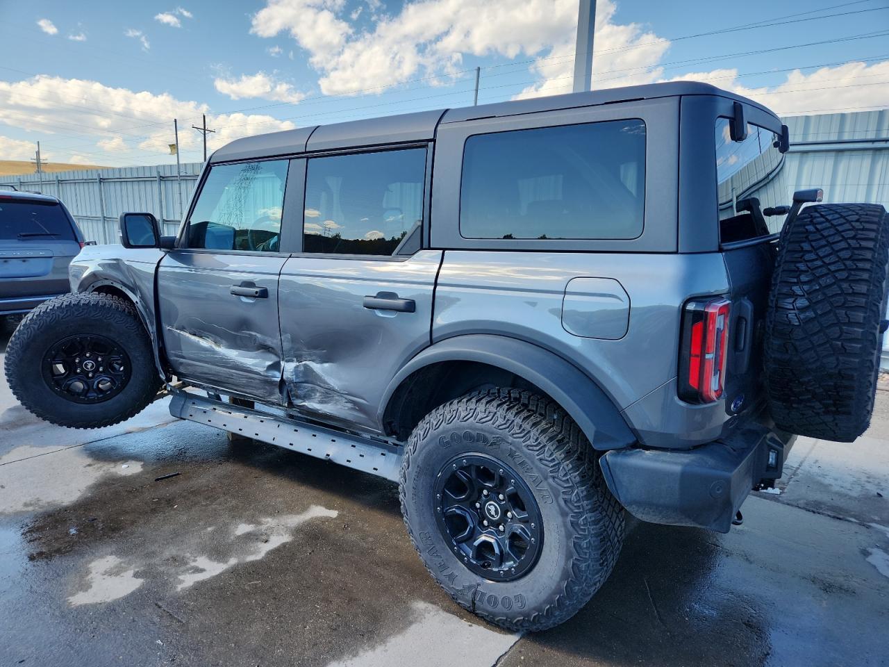 2024 FORD Bronco