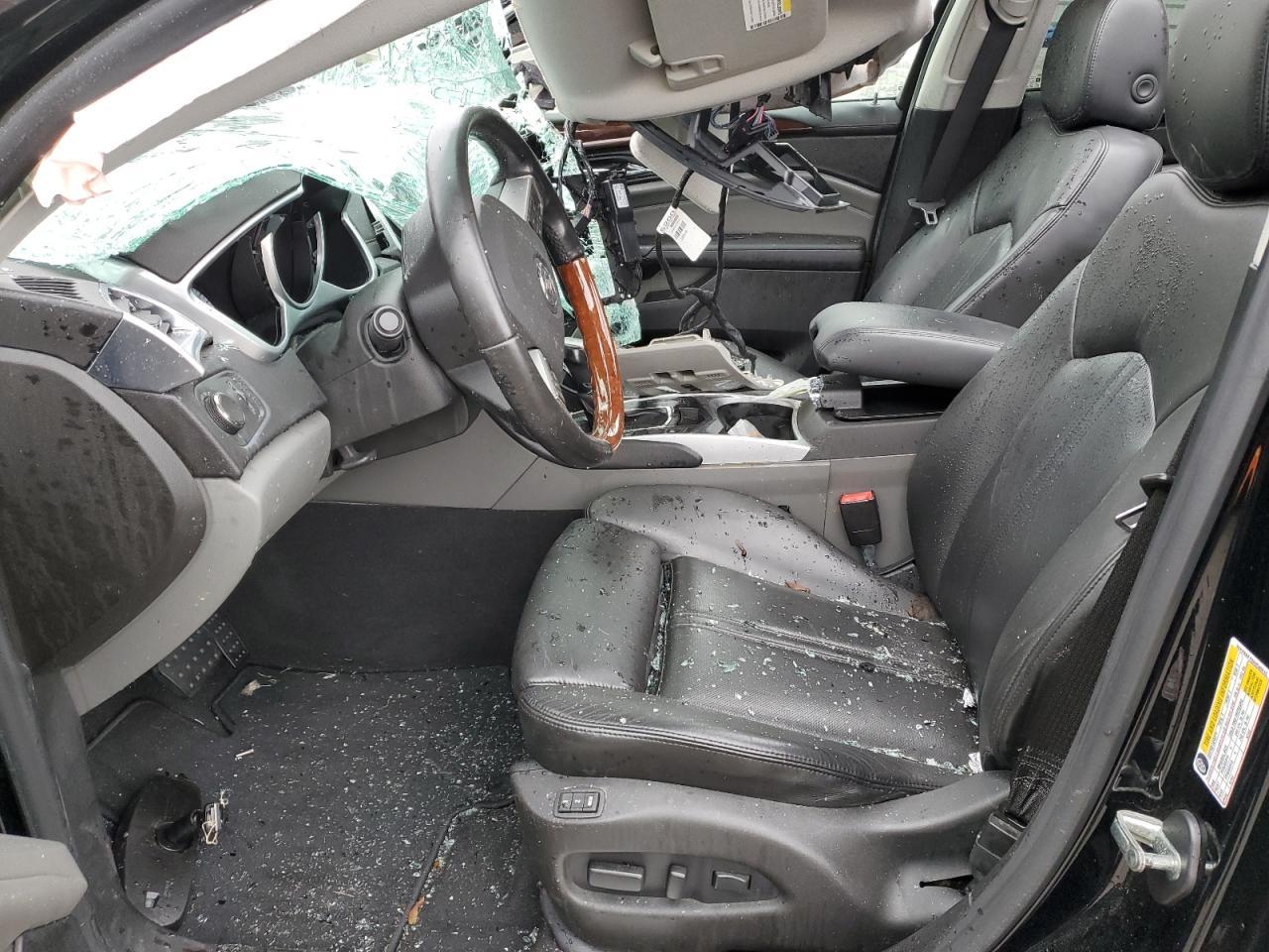 2010 CADILLAC SRX