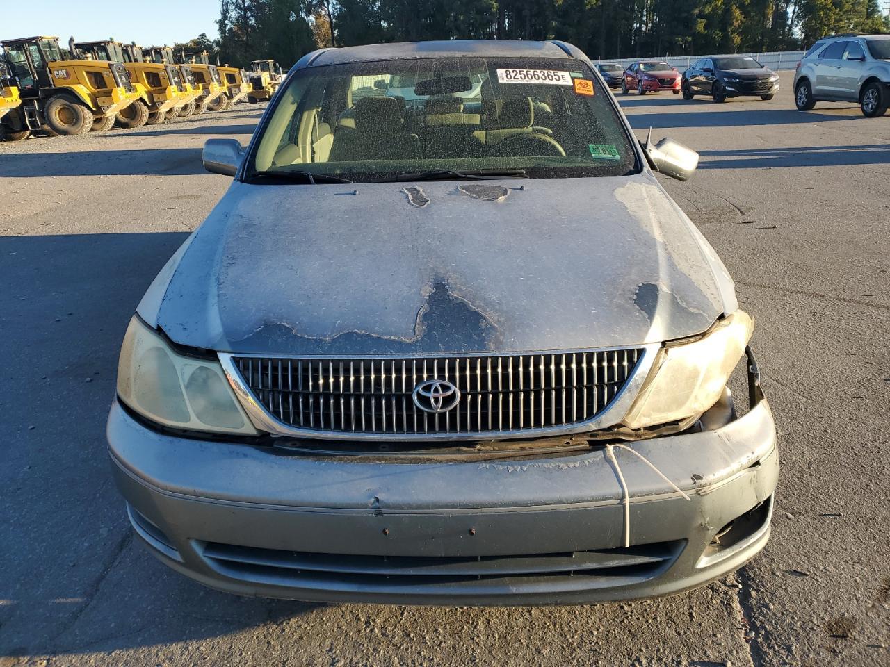 2000 TOYOTA Avalon