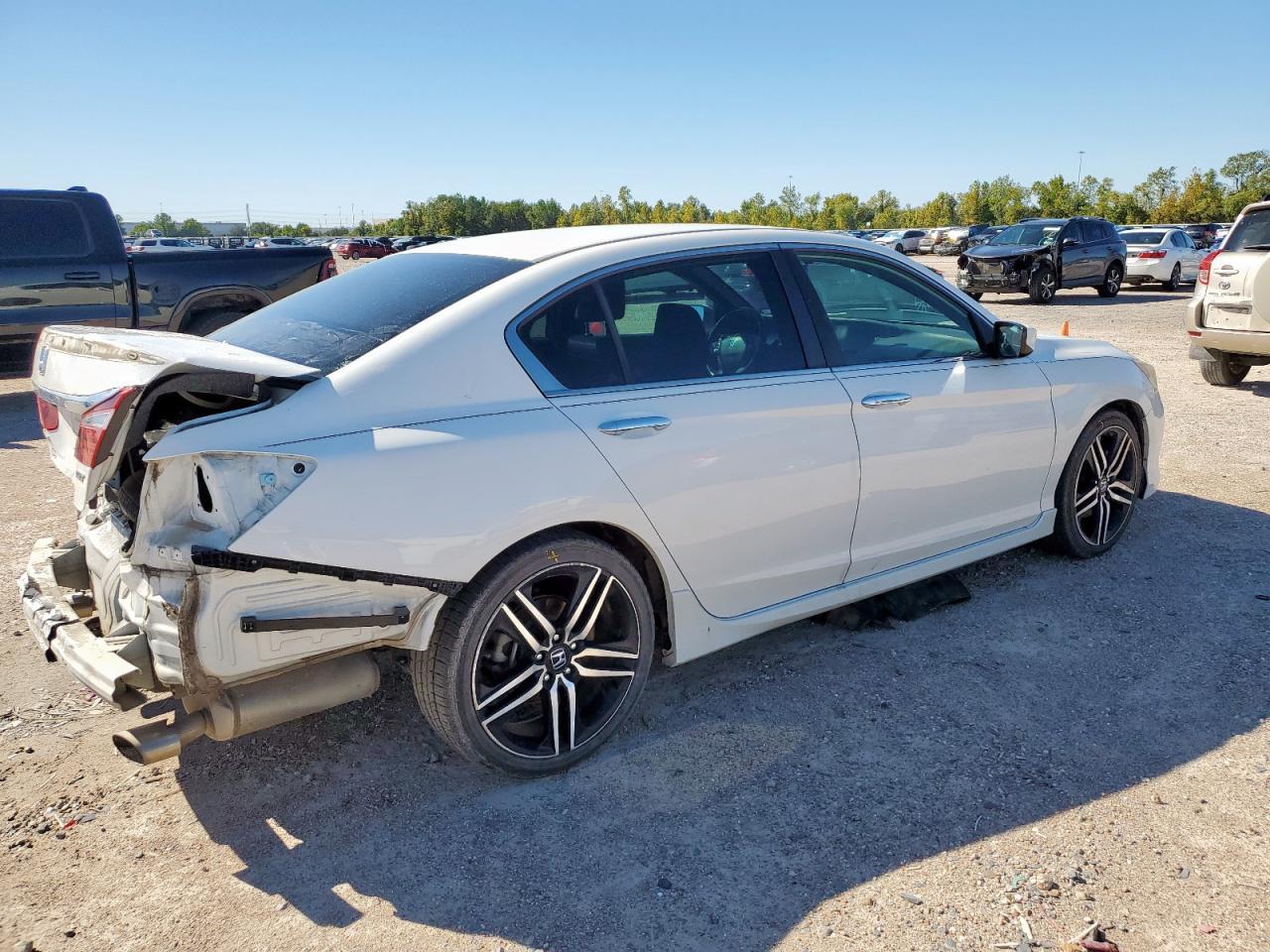 2016 HONDA ACCORD