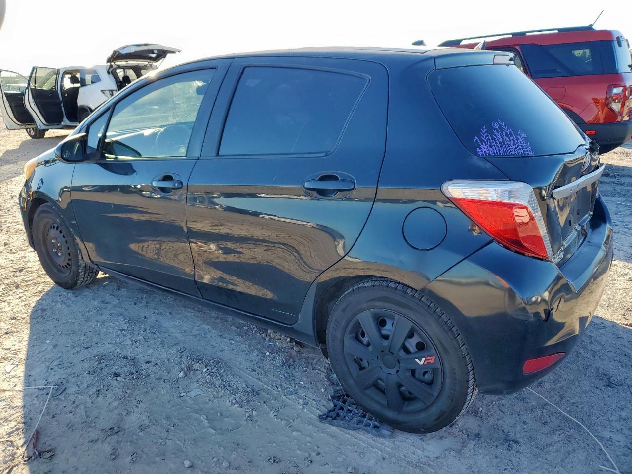 2012 TOYOTA YARIS