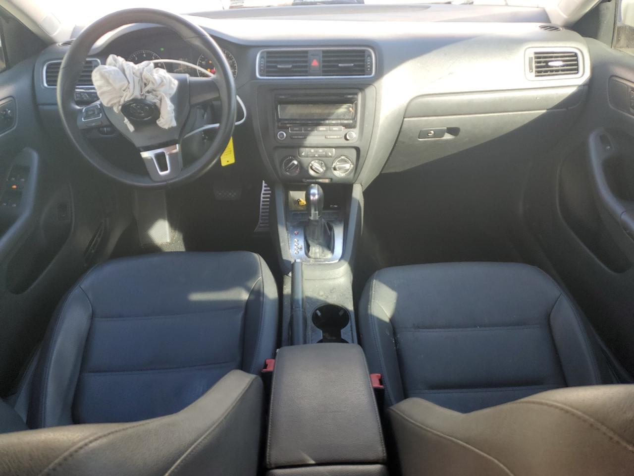 2012 VOLKSWAGEN JETTA