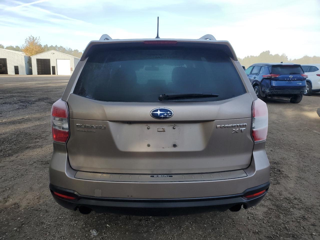 2015 SUBARU FORESTER