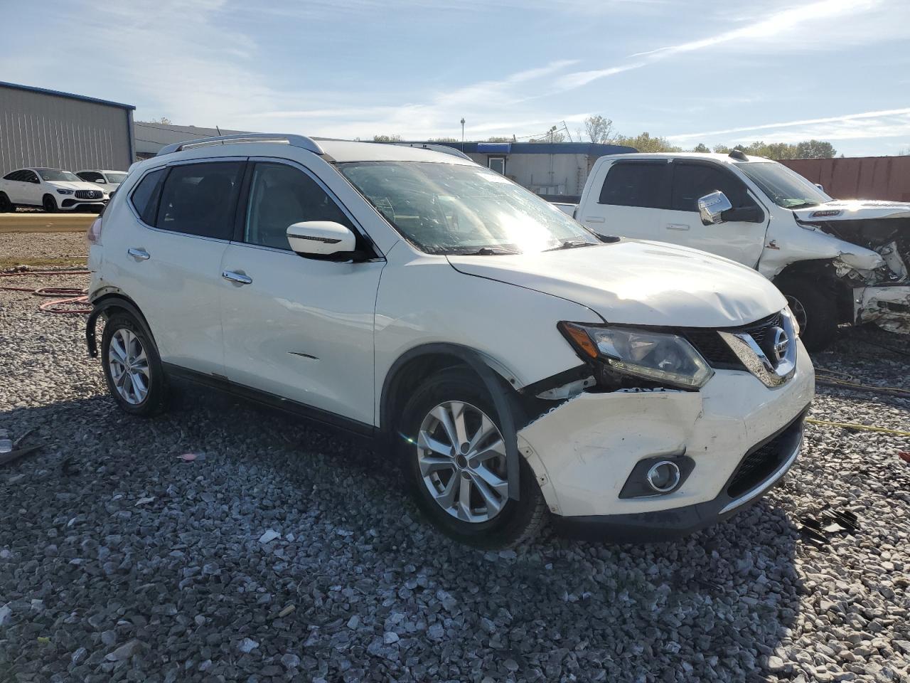 2016 NISSAN ROGUE