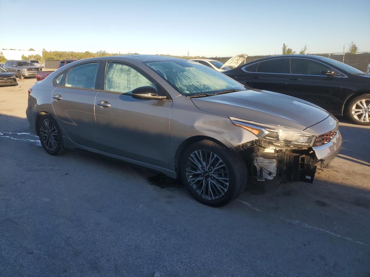 2023 KIA FORTE