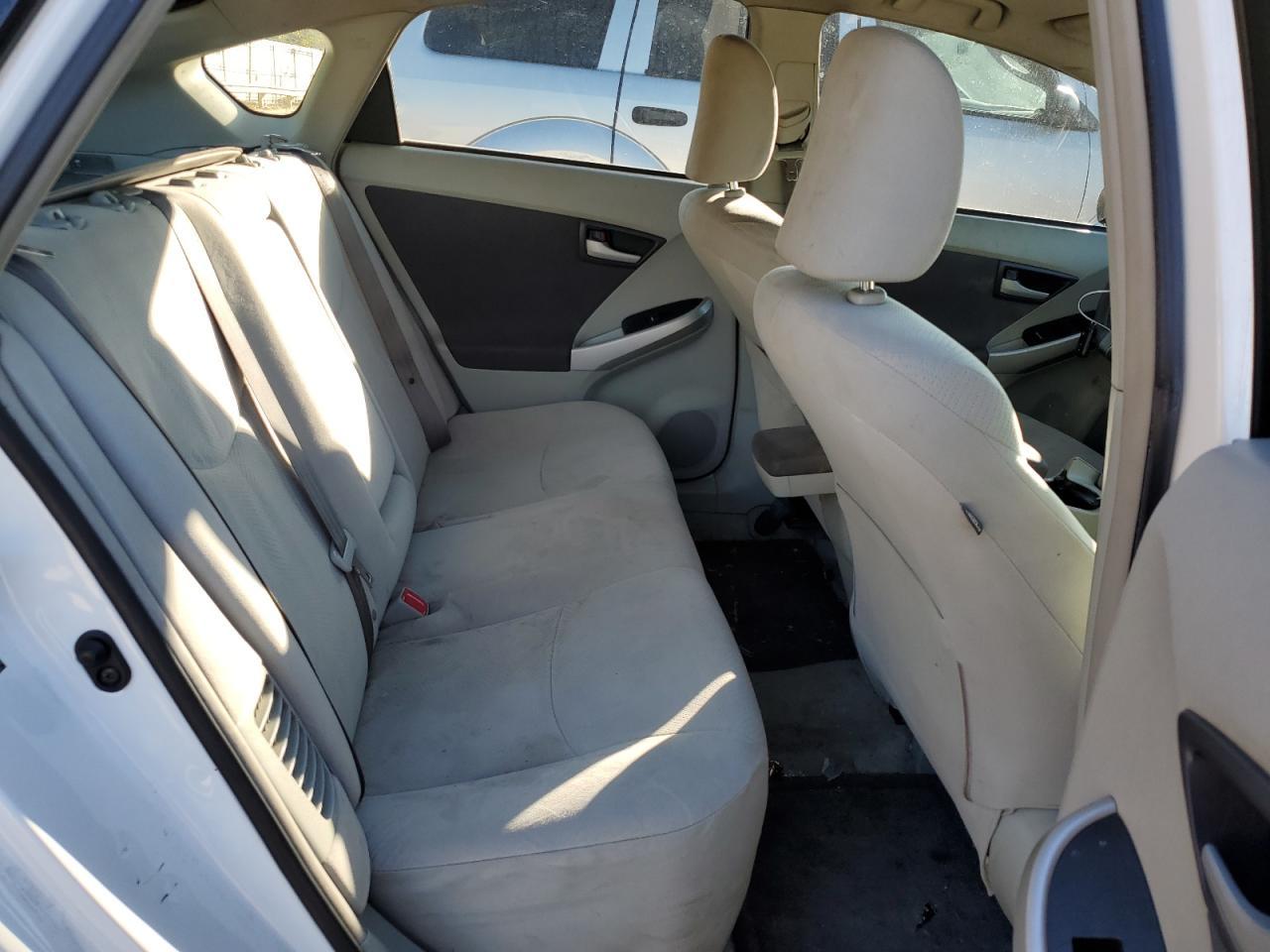 2010 TOYOTA PRIUS
