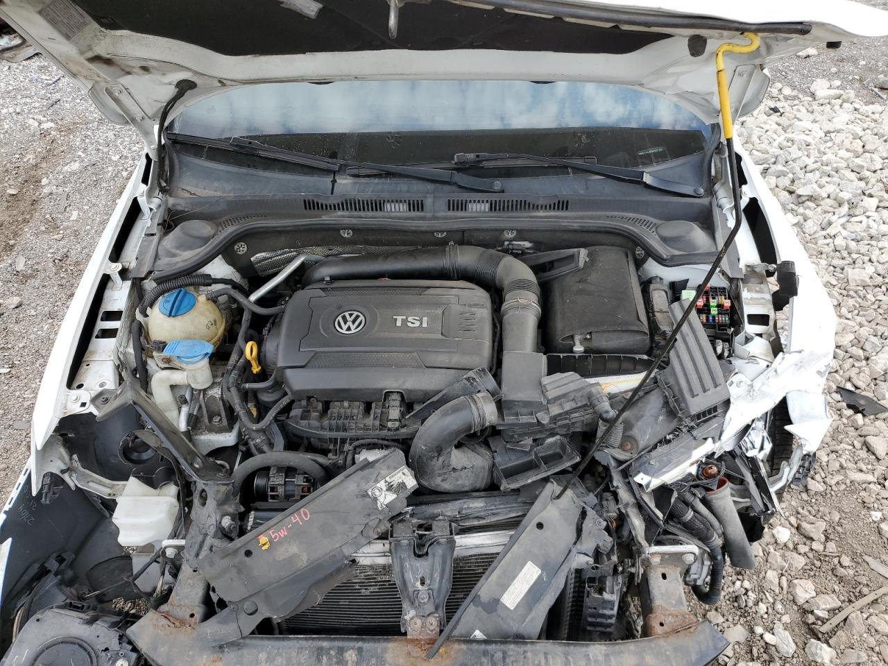 2015 VOLKSWAGEN JETTA