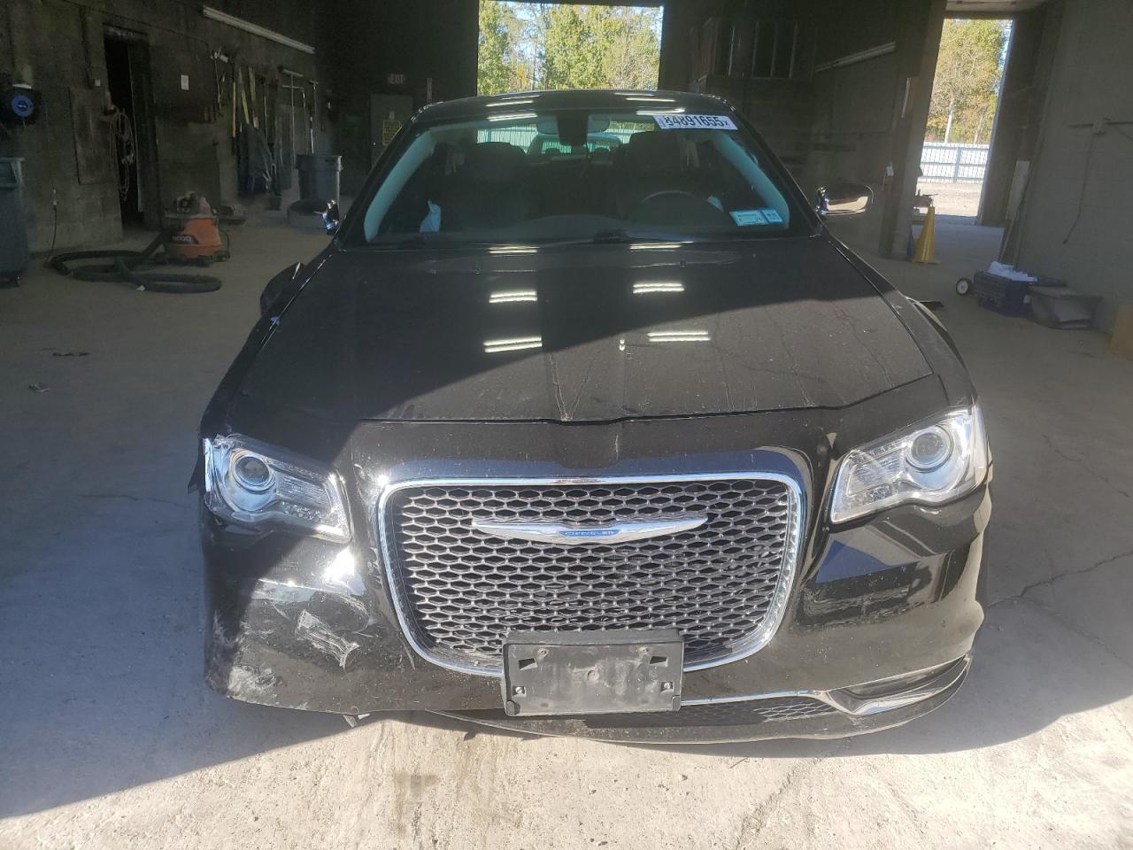 2017 CHRYSLER 300