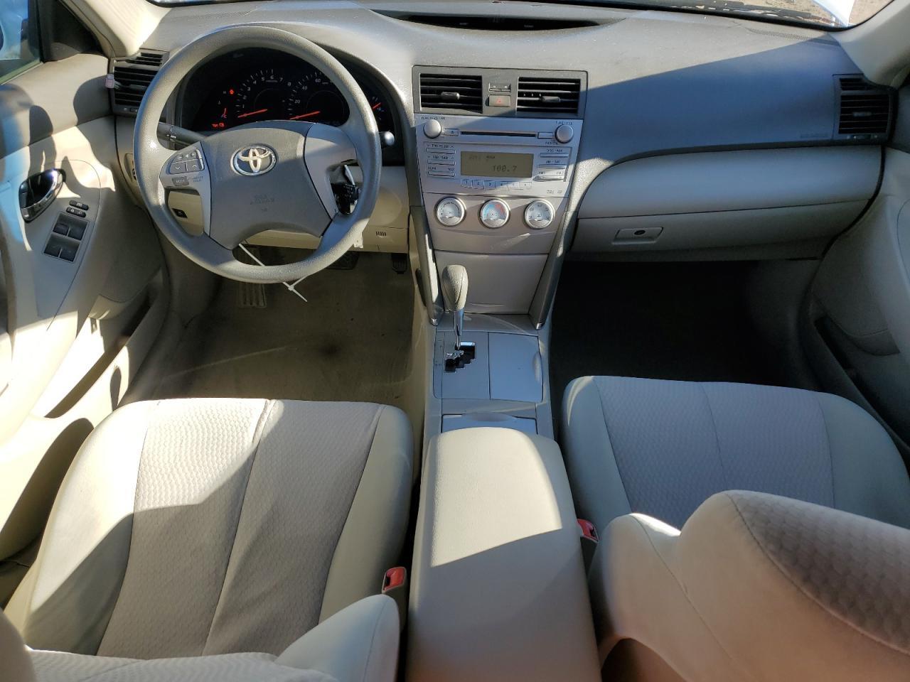 2011 TOYOTA CAMRY