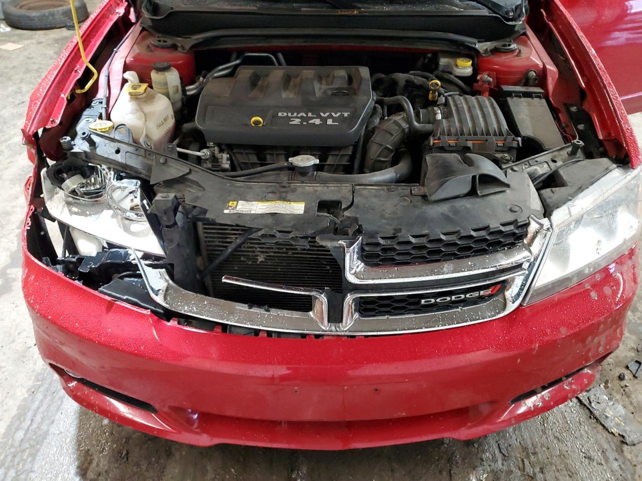 2013 DODGE Avenger