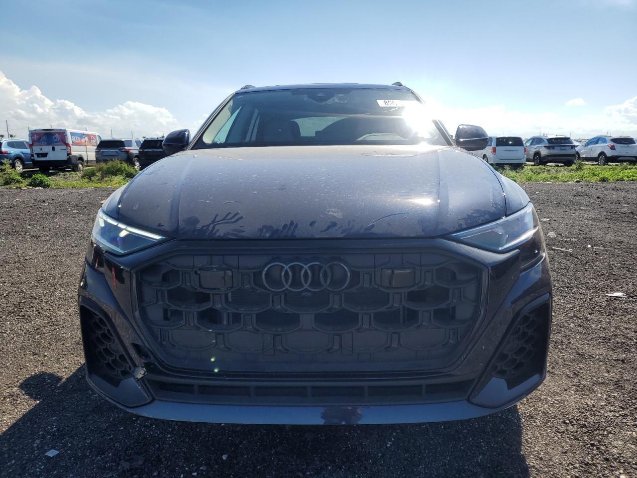 2025 AUDI Q8
