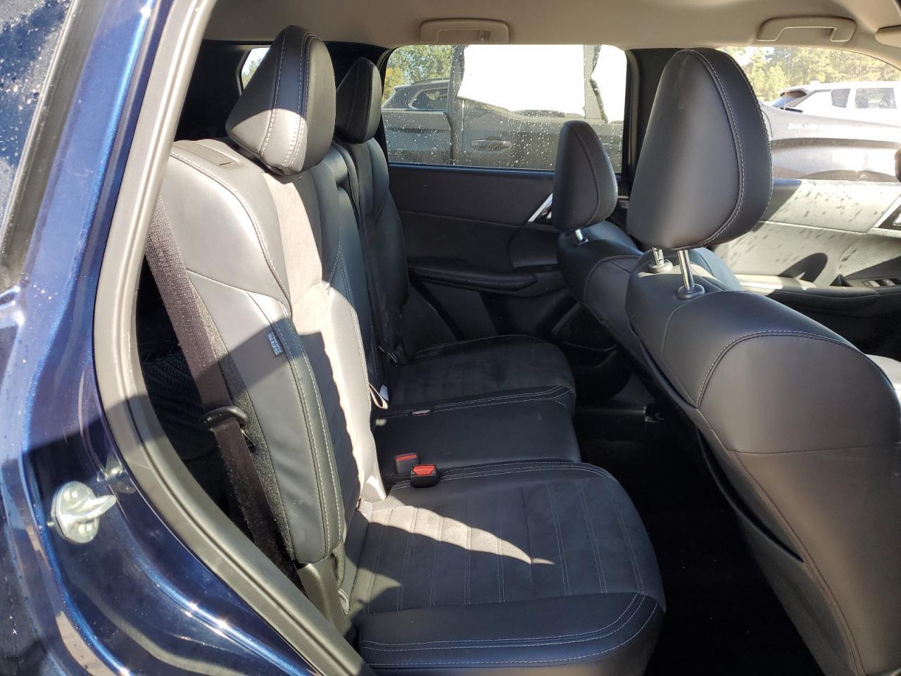2024 MITSUBISHI outlander