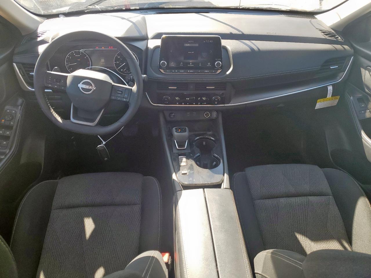 2025 NISSAN ROGUE