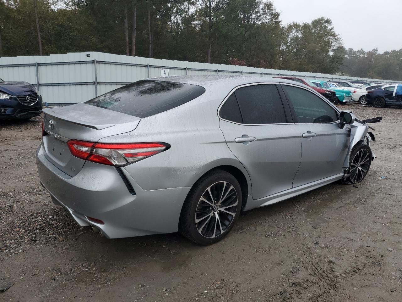 2018 TOYOTA CAMRY