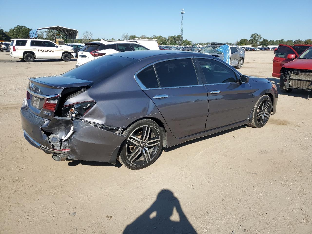 2017 HONDA ACCORD