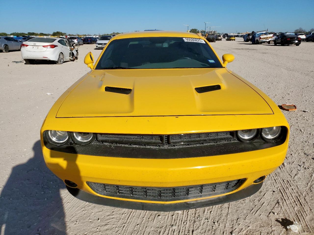 2017 DODGE Challenger