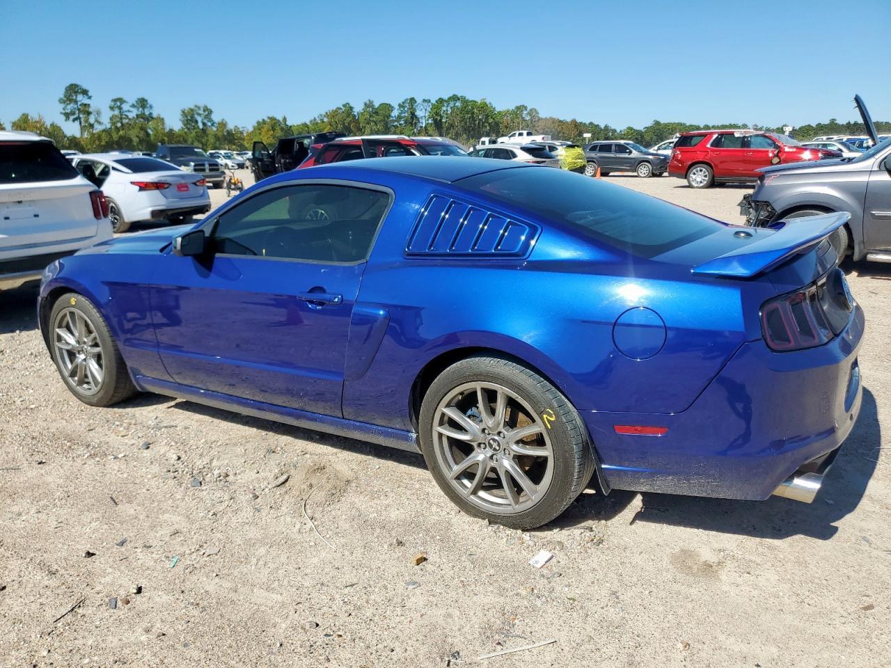 2013 FORD MUSTANG