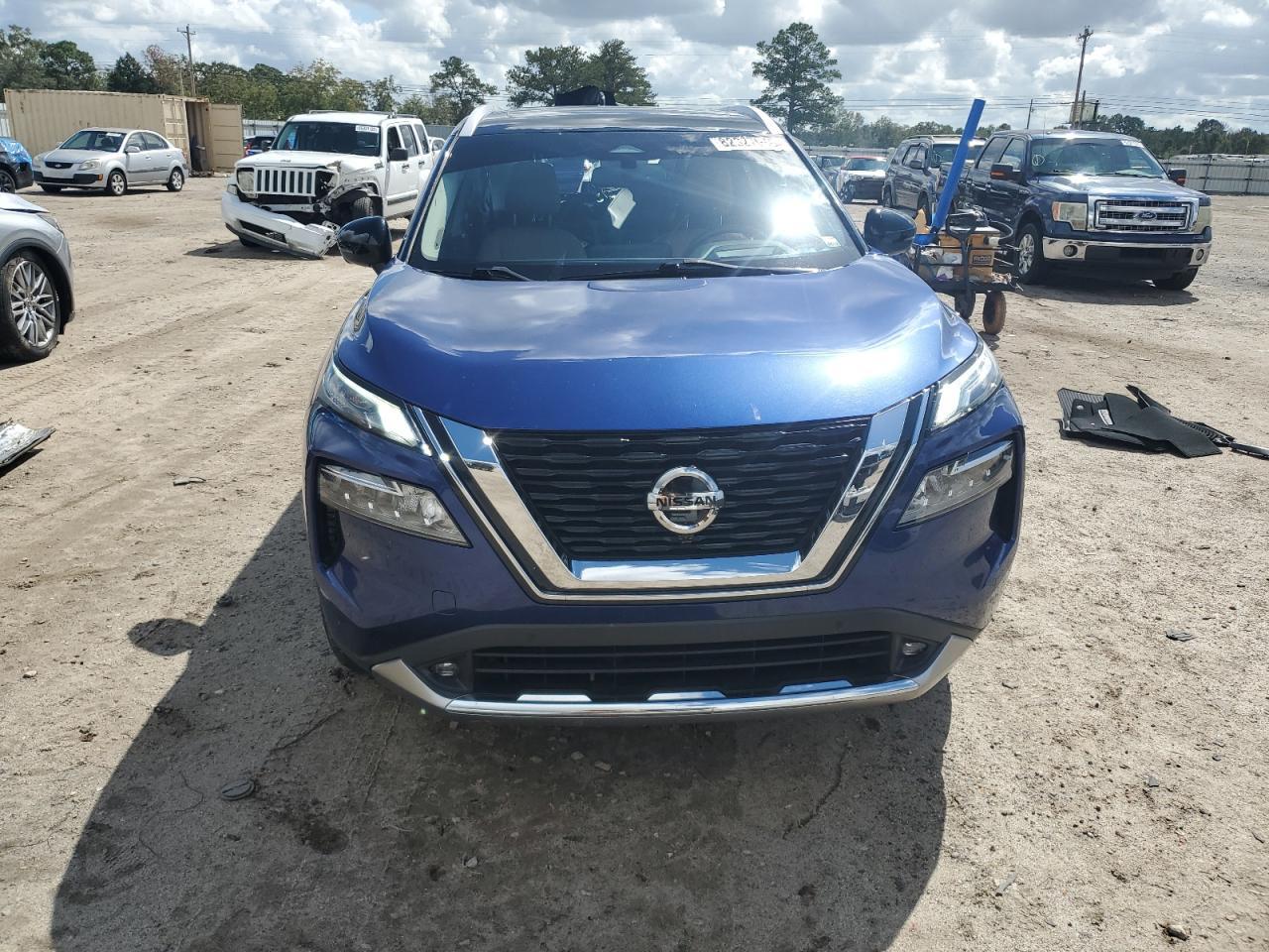 2021 NISSAN ROGUE