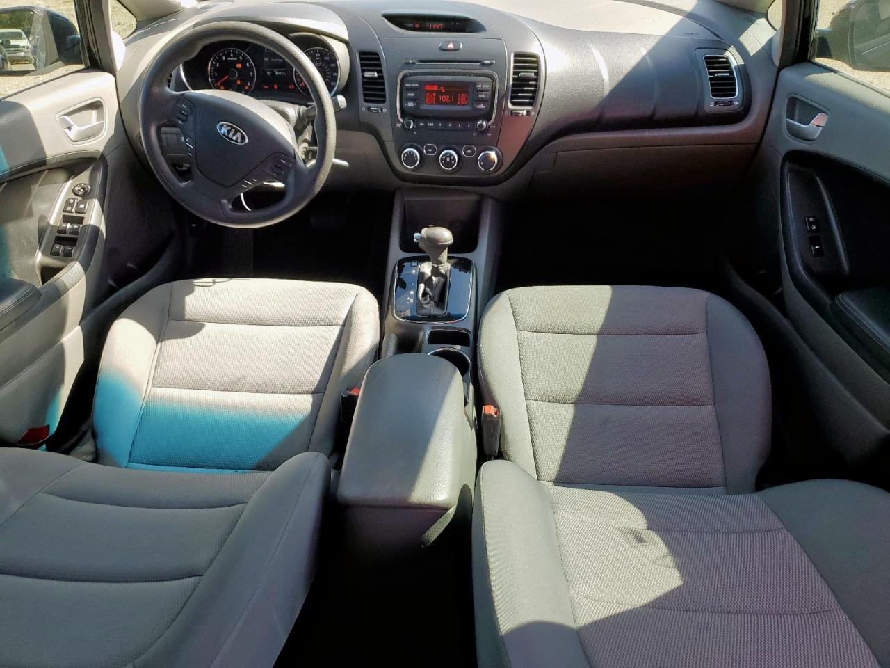 2017 KIA FORTE