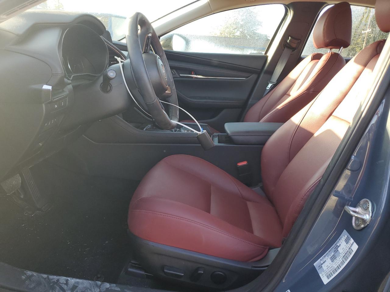 2025 MAZDA 3