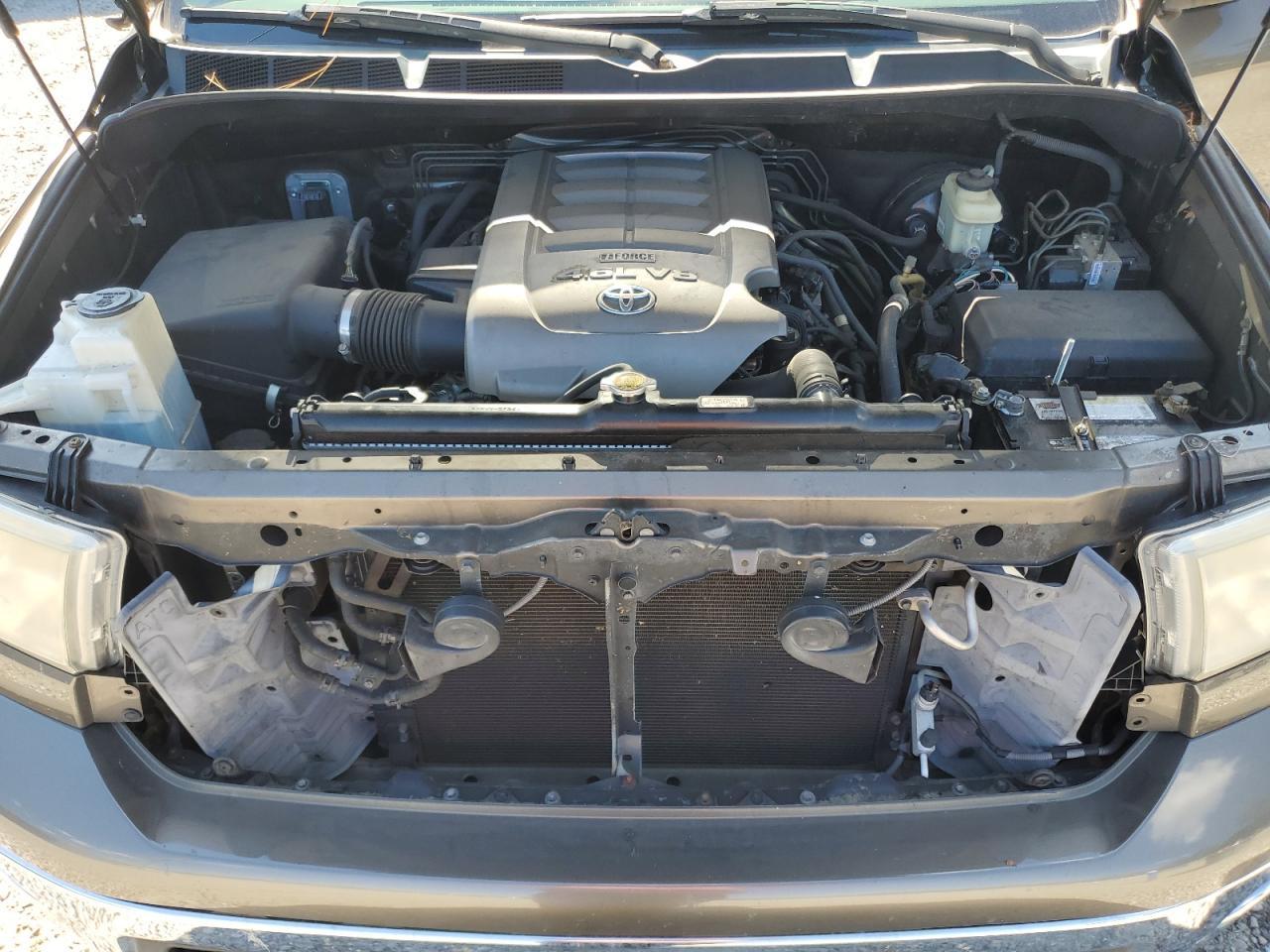 2010 TOYOTA TUNDRA