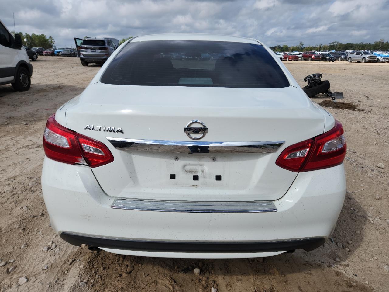 2017 NISSAN ALTIMA