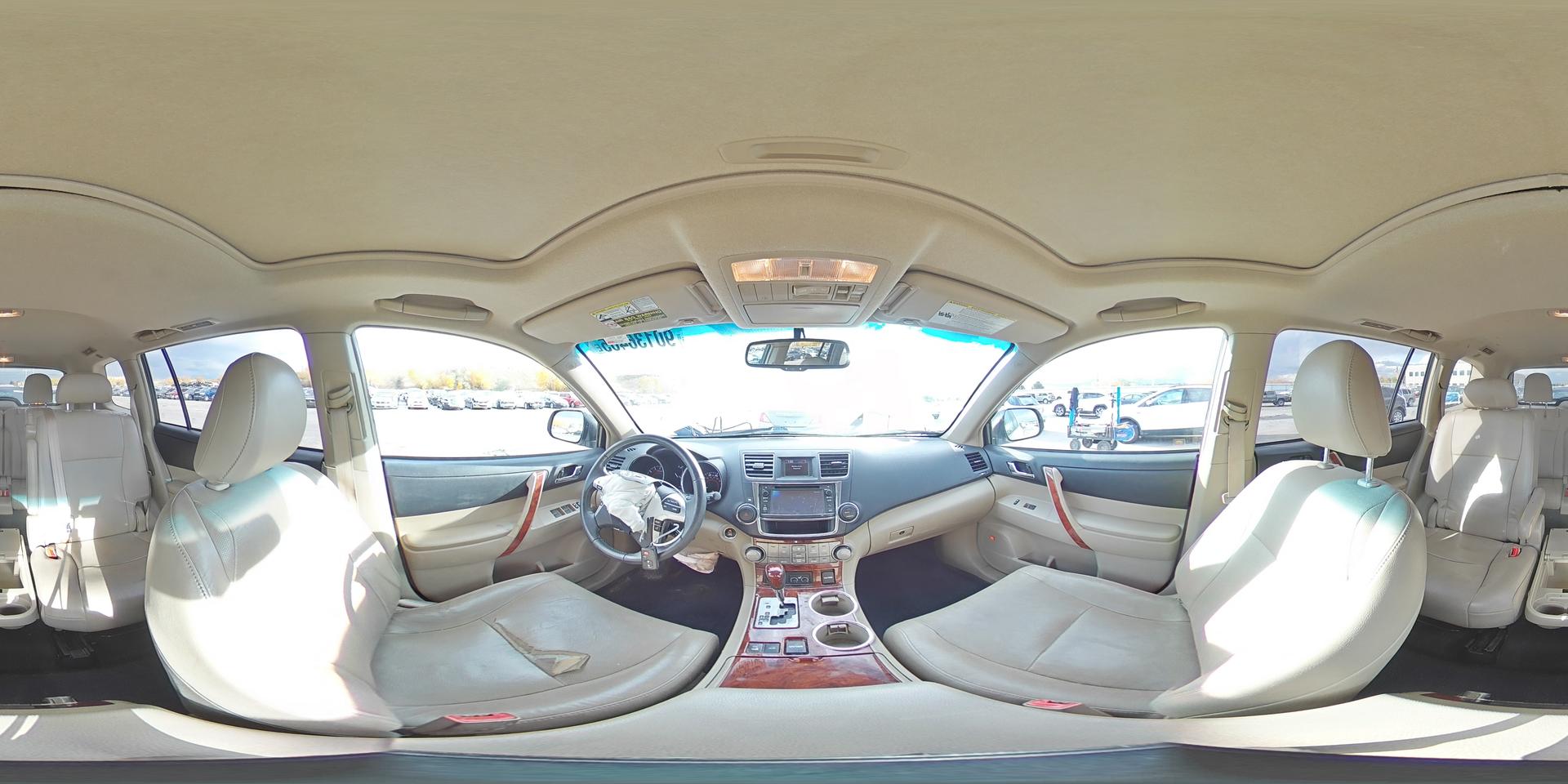 2013 TOYOTA HIGHLANDER