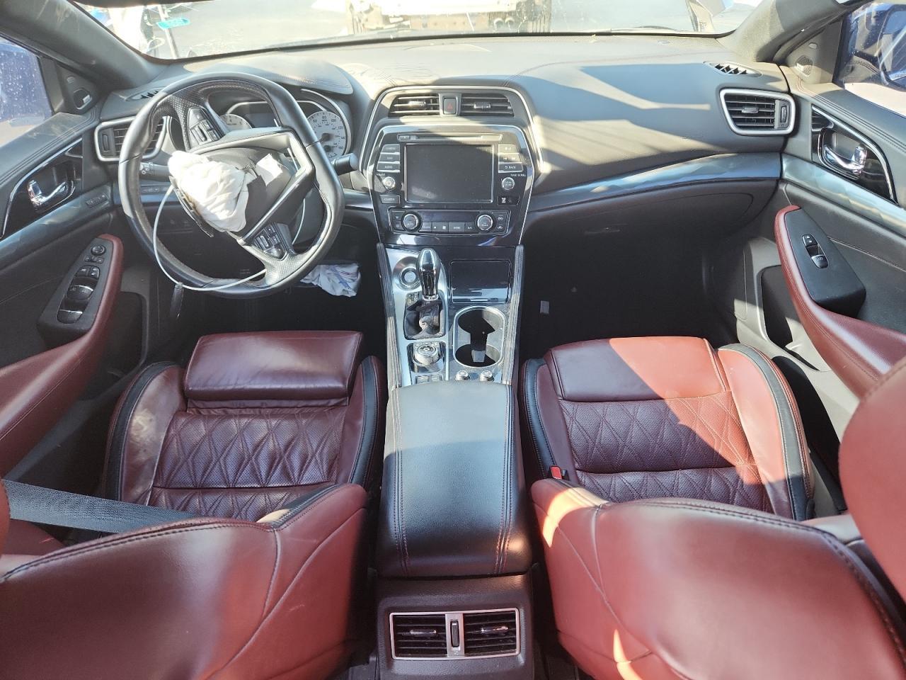 2021 NISSAN Maxima
