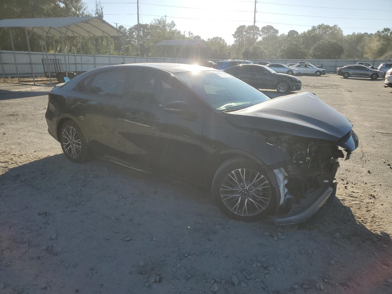 2022 KIA FORTE