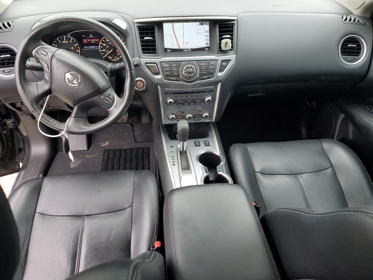 2017 NISSAN PATHFINDER