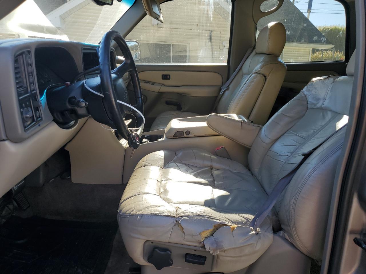 2002 CHEVROLET Tahoe