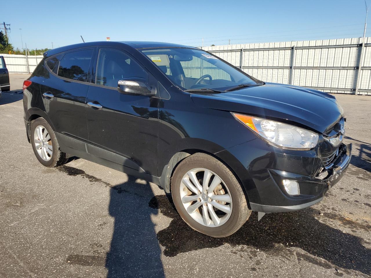 2011 HYUNDAI TUCSON
