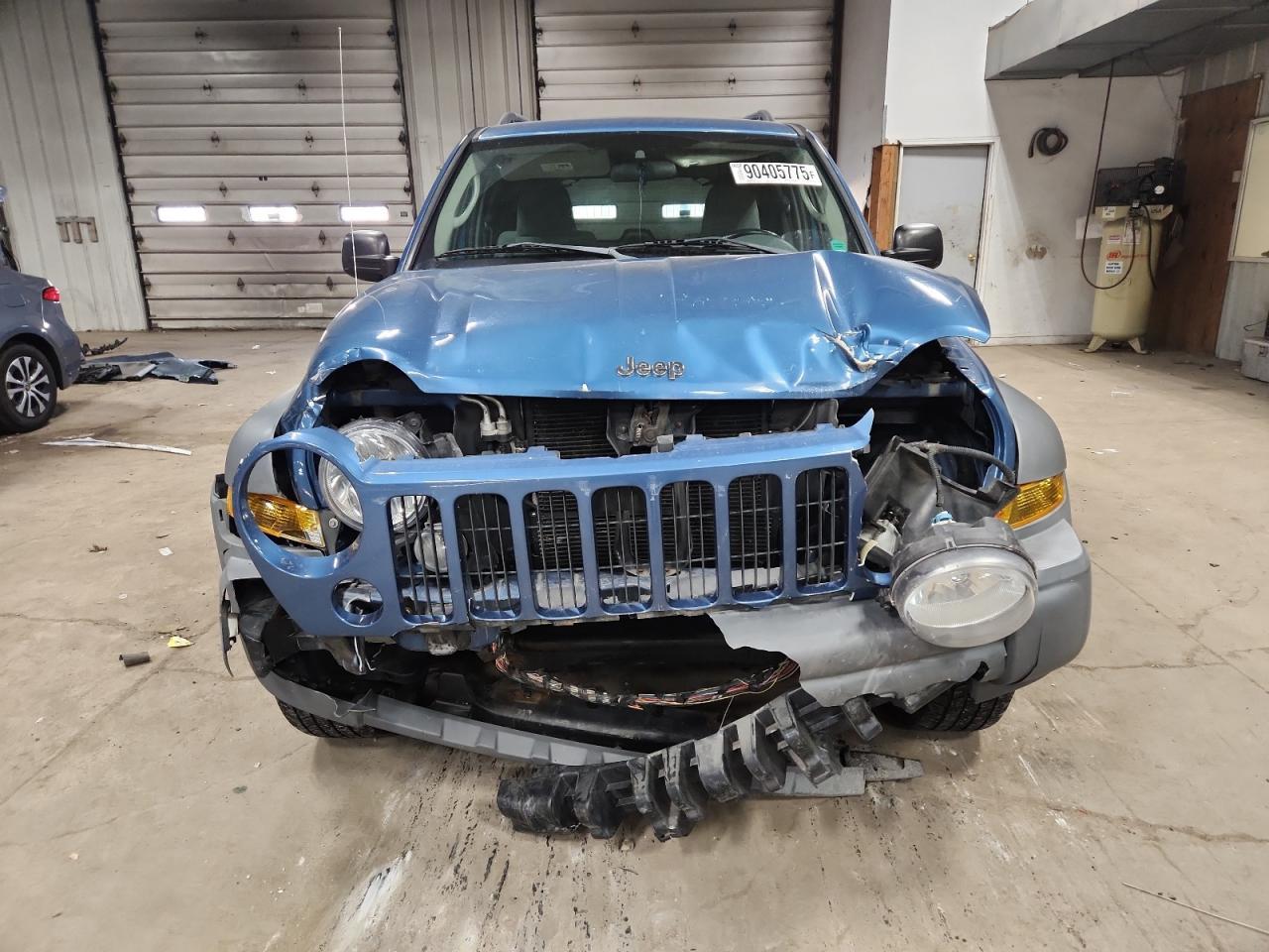 2005 JEEP Liberty