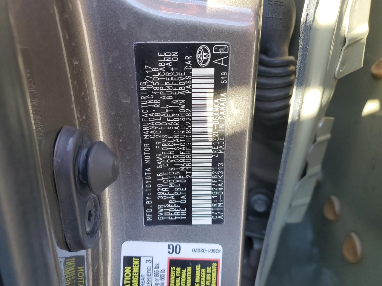 2017 TOYOTA COROLLA
