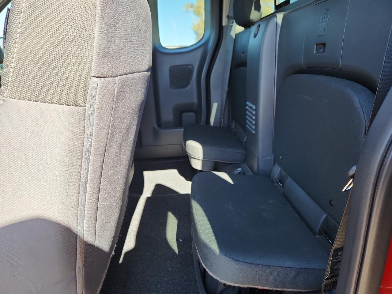 2025 NISSAN Frontier