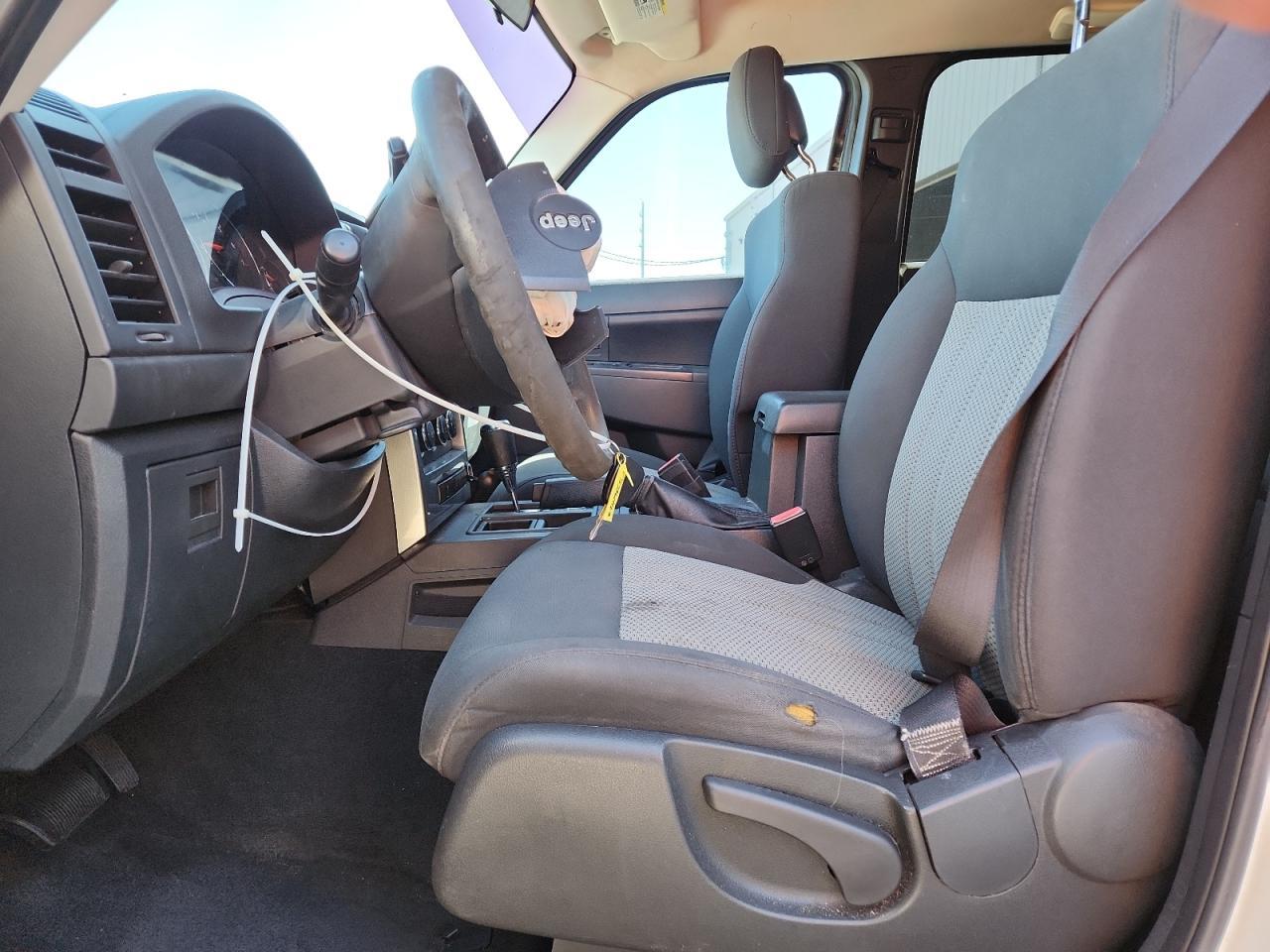 2010 JEEP Liberty