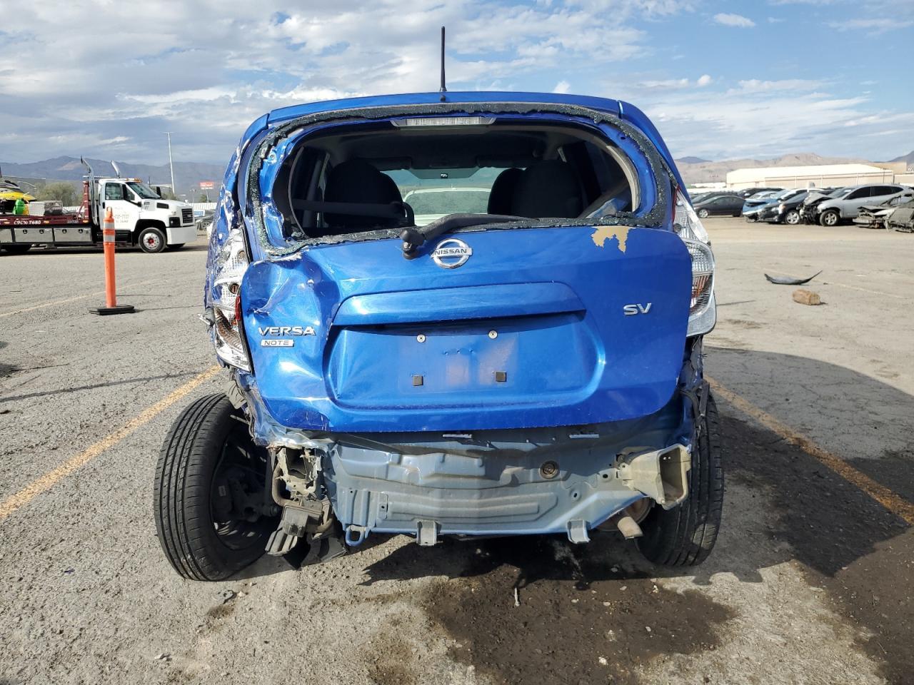 2017 NISSAN Versa Note