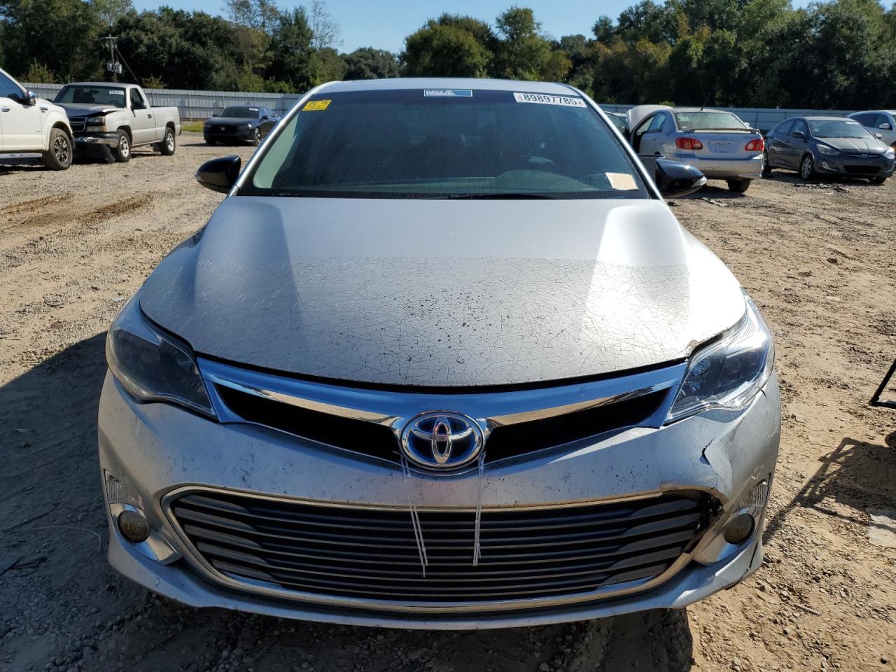 2014 TOYOTA Avalon