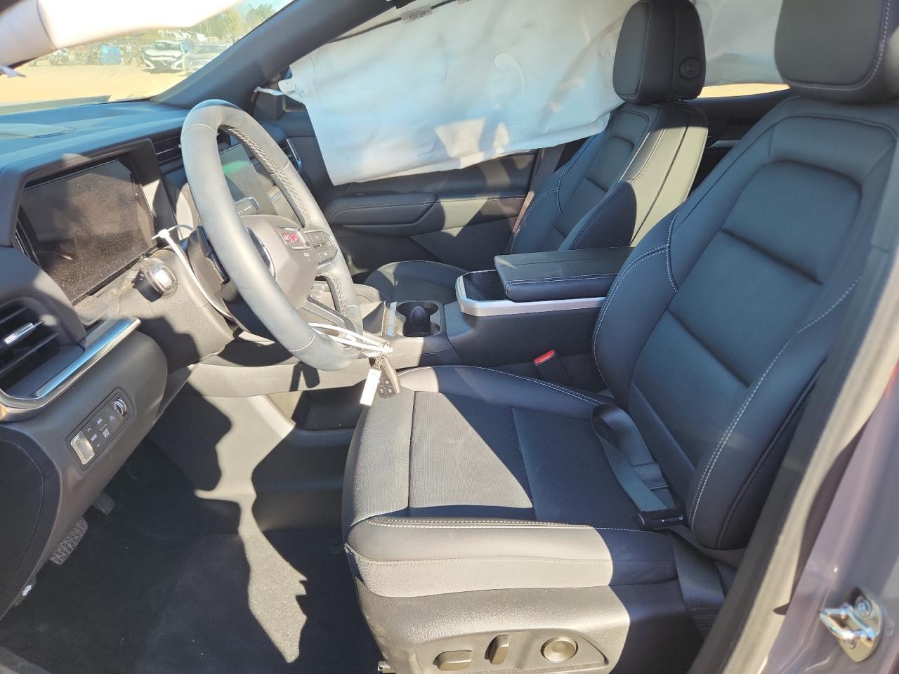 2025 GMC Terrain