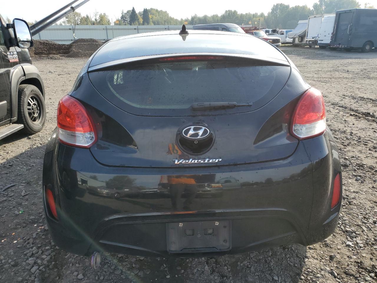 2016 HYUNDAI VELOSTER